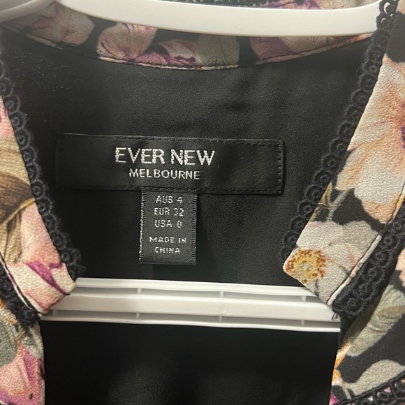 Ever new dress - Picture 4 of 5